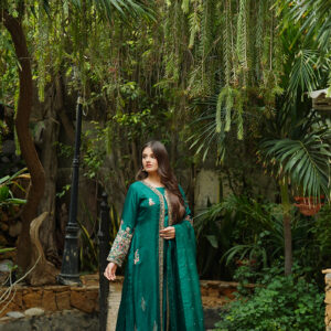 Emerald Kashmiri Bloom